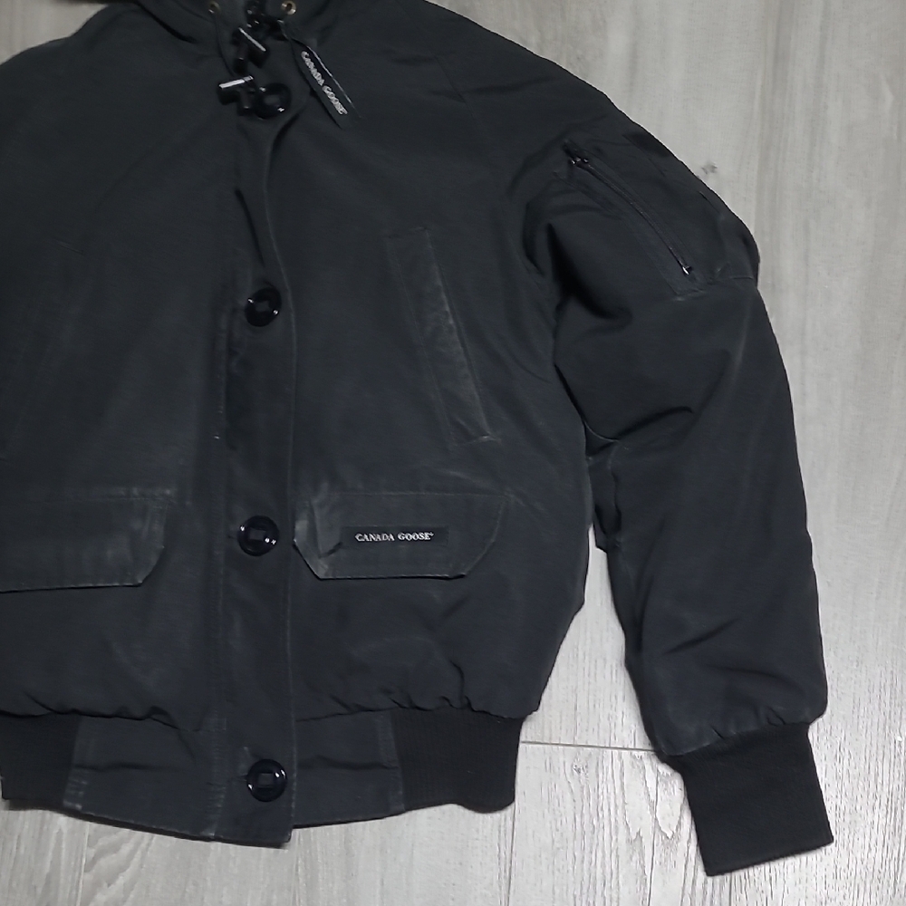 Canada Goose Black Jacket with Fur Hood - Picture 4 of 16